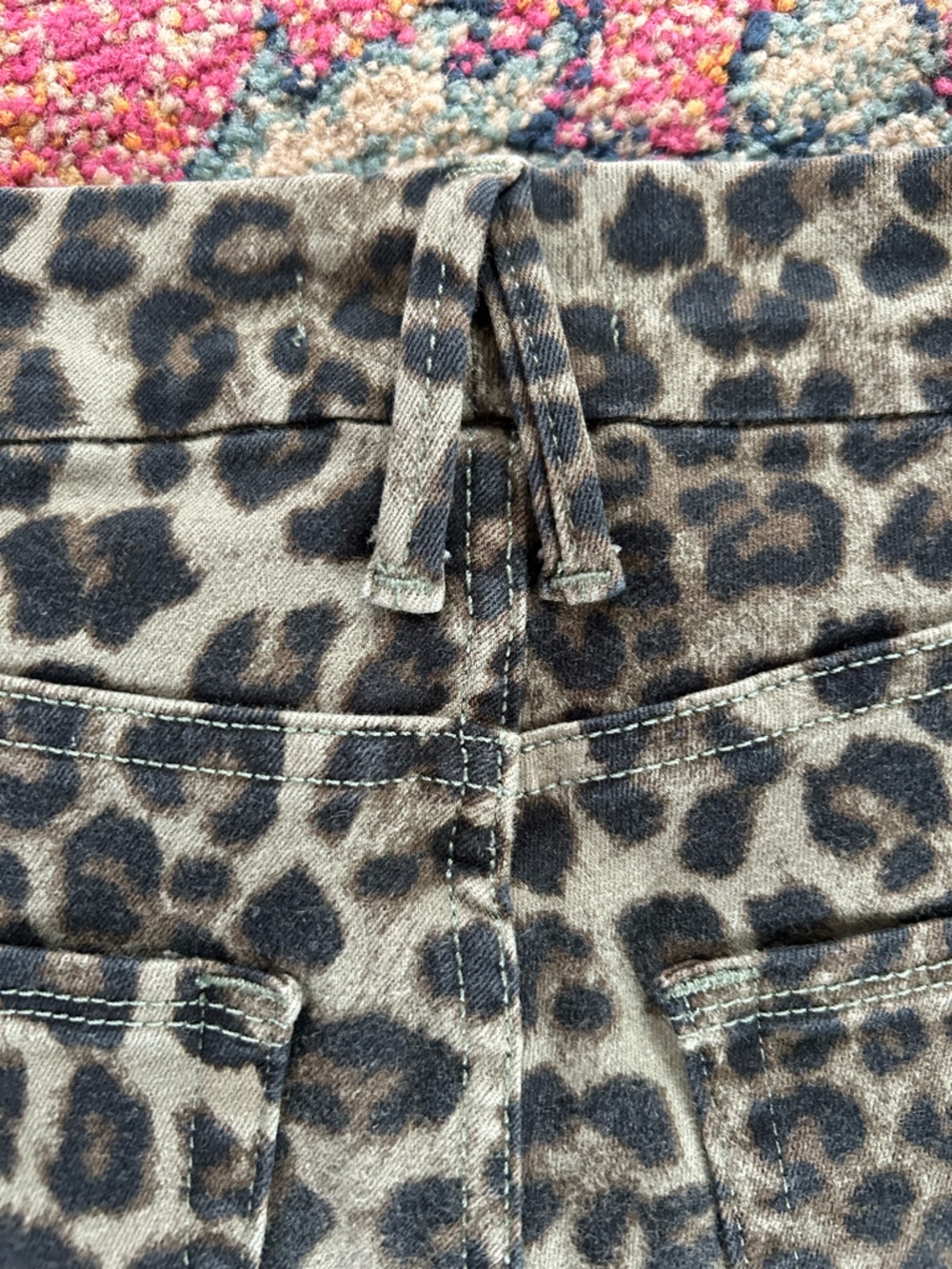 Good American | Women’s Olive Green/Black Leopard Print Good Waist Crop Jeans 28 - Picture 12 of 16
